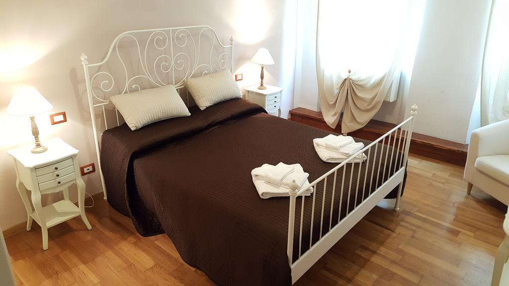 Maison Sara Флоренция Экстерьер фото